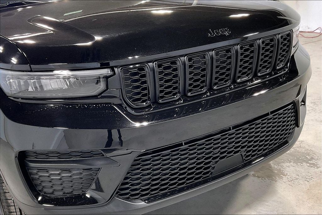 2025 Jeep Grand Cherokee GRAND CHEROKEE ALTITUDE 4X2