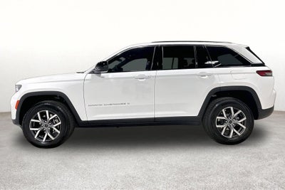 2027 Jeep Grand Cherokee GRAND CHEROKEE LAREDO X 4X2