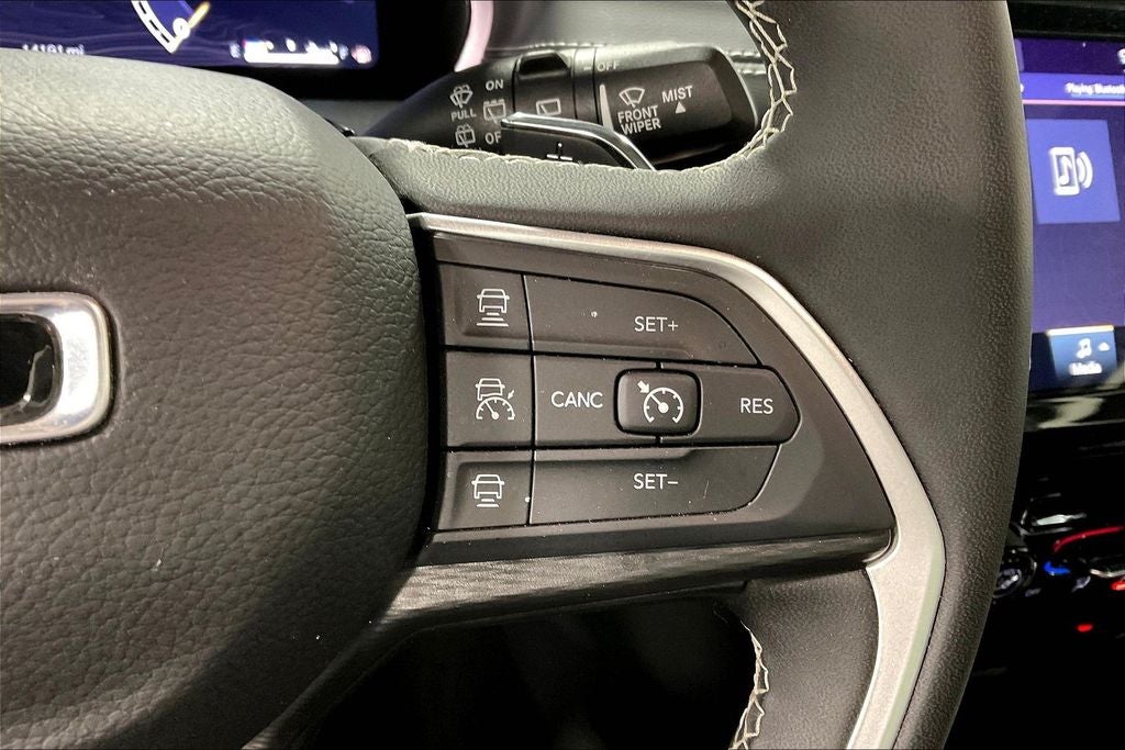 2024 Jeep Grand Cherokee Laredo A 4x2