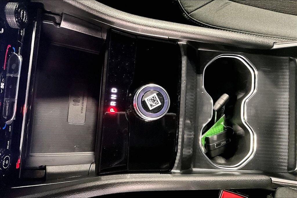 2025 Jeep Grand Cherokee GRAND CHEROKEE LAREDO X 4X2