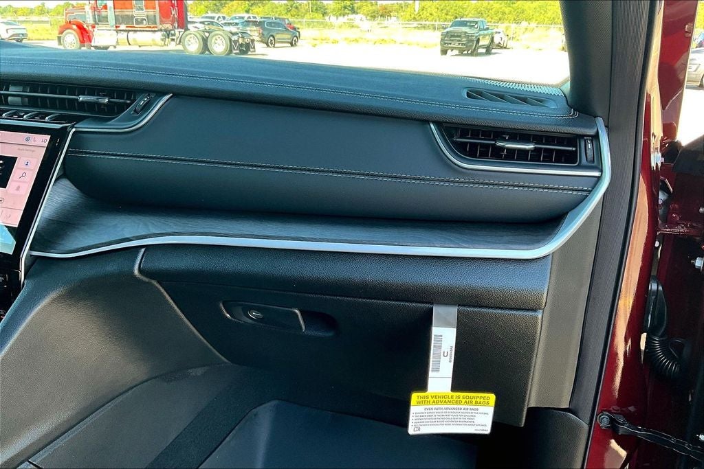 2025 Jeep Grand Cherokee GRAND CHEROKEE LIMITED 4X2