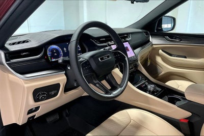 2025 Jeep Grand Cherokee GRAND CHEROKEE LIMITED 4X2