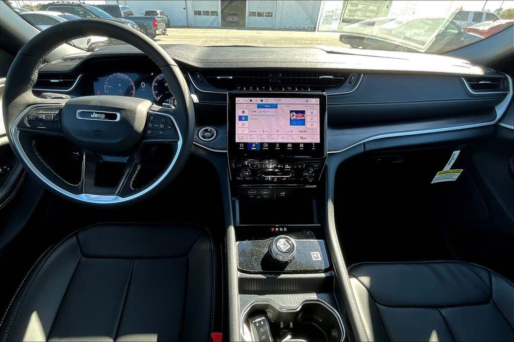 2025 Jeep Grand Cherokee GRAND CHEROKEE LIMITED 4X2