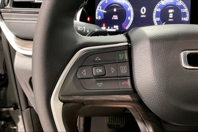 2027 Jeep Grand Cherokee GRAND CHEROKEE LIMITED 4X2