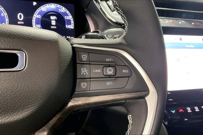 2027 Jeep Grand Cherokee GRAND CHEROKEE LIMITED 4X2