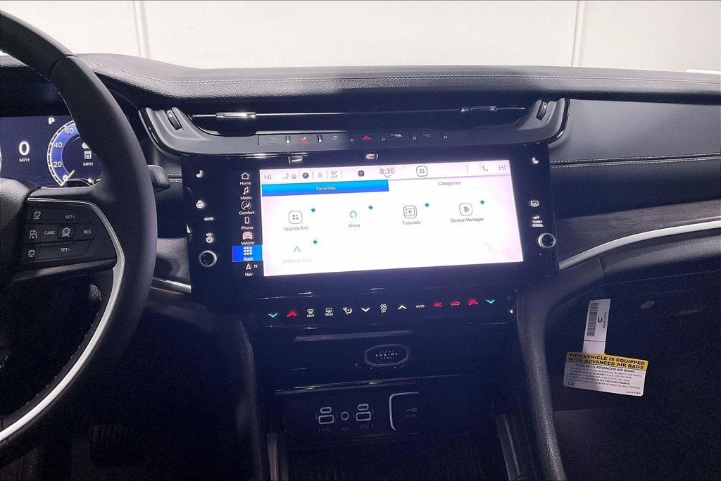 2027 Jeep Grand Cherokee GRAND CHEROKEE LIMITED 4X2