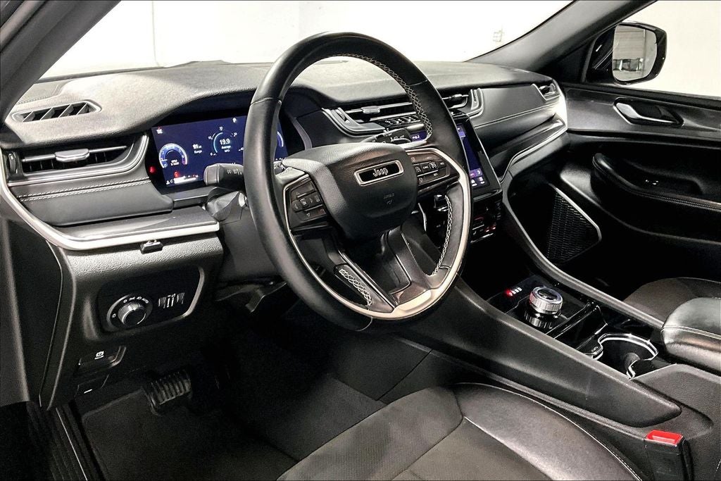 2022 Jeep Grand Cherokee Altitude 4x4