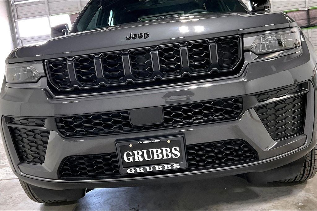 2026 Jeep Grand Cherokee GRAND CHEROKEE LAREDO ALTITUDE 4X4