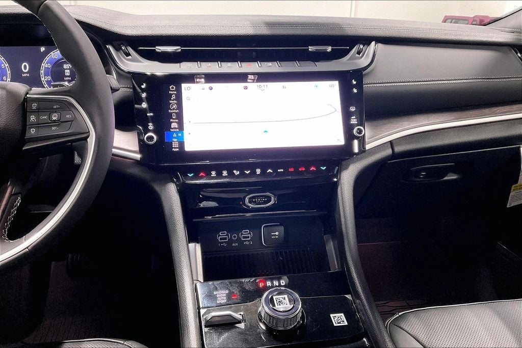 2027 Jeep Grand Cherokee Limited Reserve