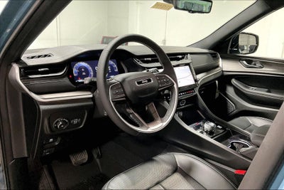 2027 Jeep Grand Cherokee Limited Reserve