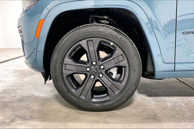 2027 Jeep Grand Cherokee Limited Reserve
