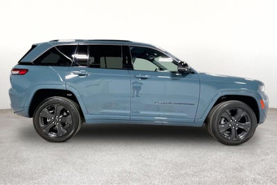 2027 Jeep Grand Cherokee Limited Reserve