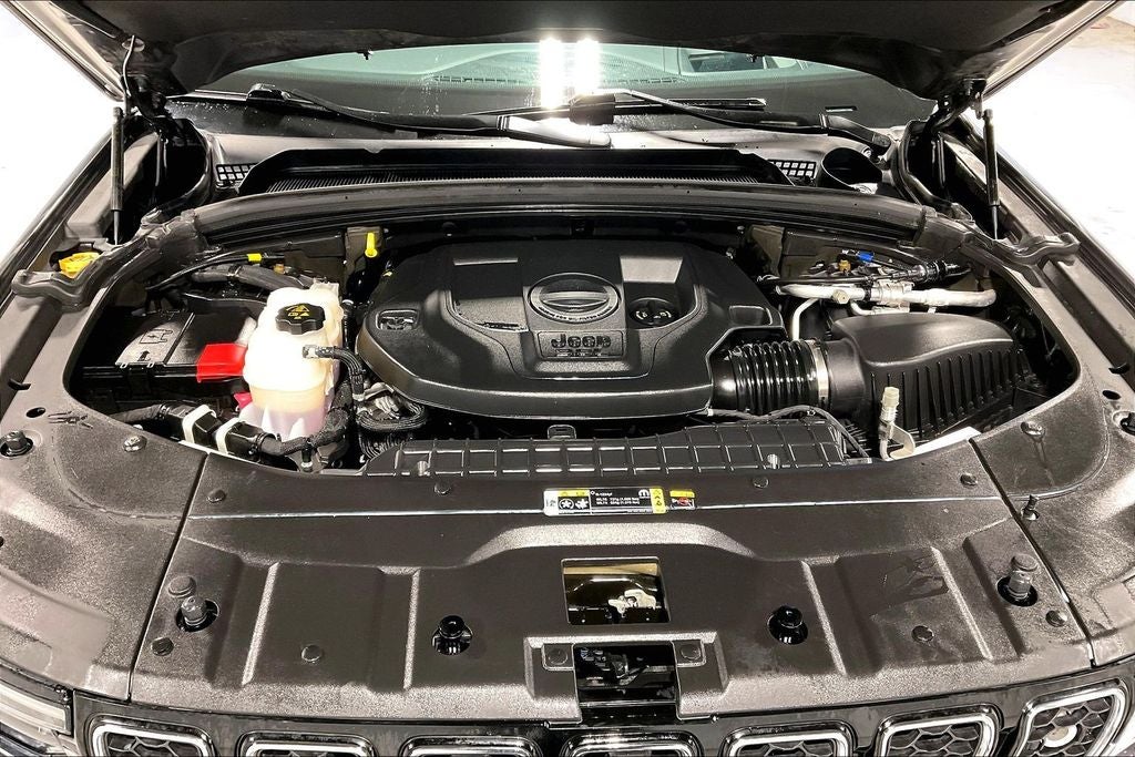 2022 Jeep Grand Cherokee Overland 4x4