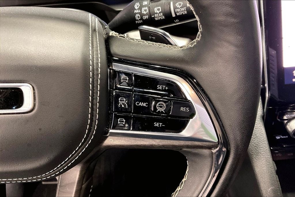 2022 Jeep Grand Cherokee Overland 4x4