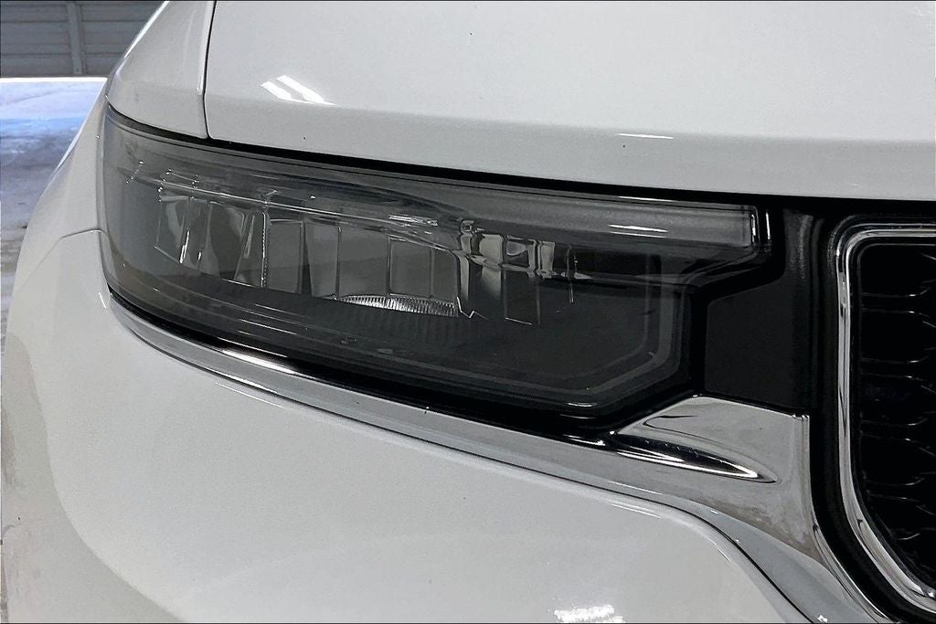 2023 Jeep Grand Cherokee L Laredo 4x2