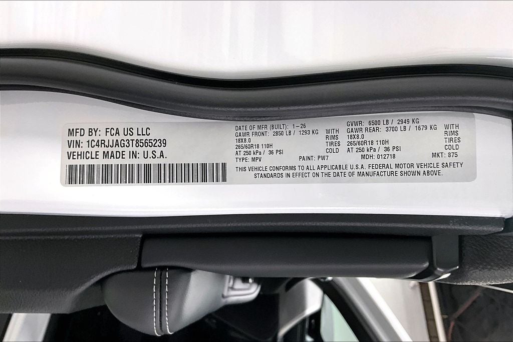 2026 Jeep Grand Cherokee GRAND CHEROKEE L LAREDO X 4X2