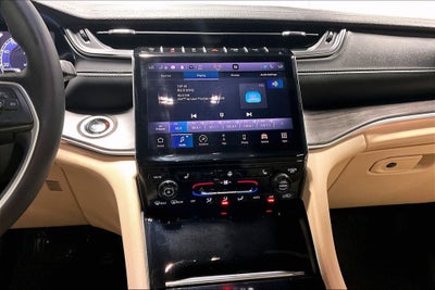 2024 Jeep Grand Cherokee L Limited 4x2
