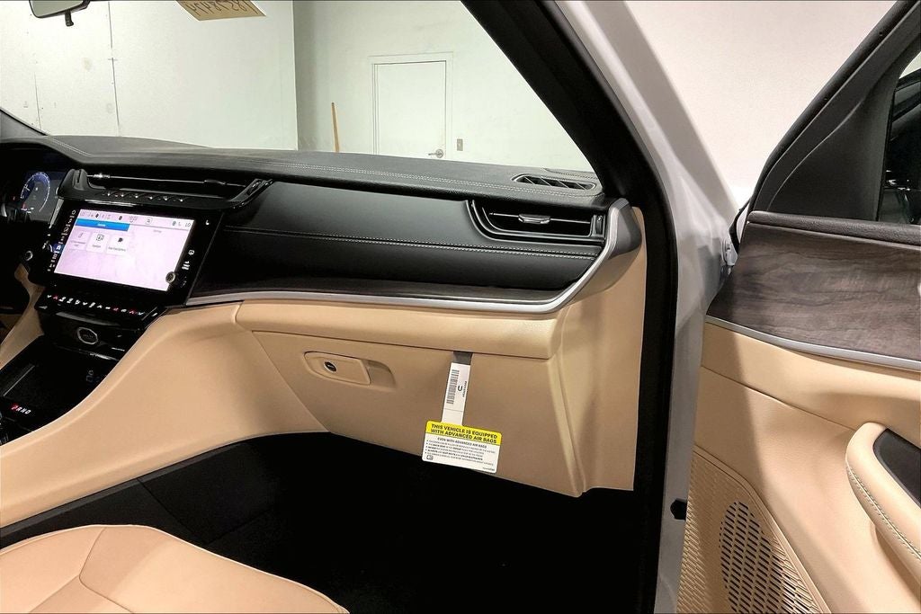 2026 Jeep Grand Cherokee GRAND CHEROKEE L LIMITED 4X2