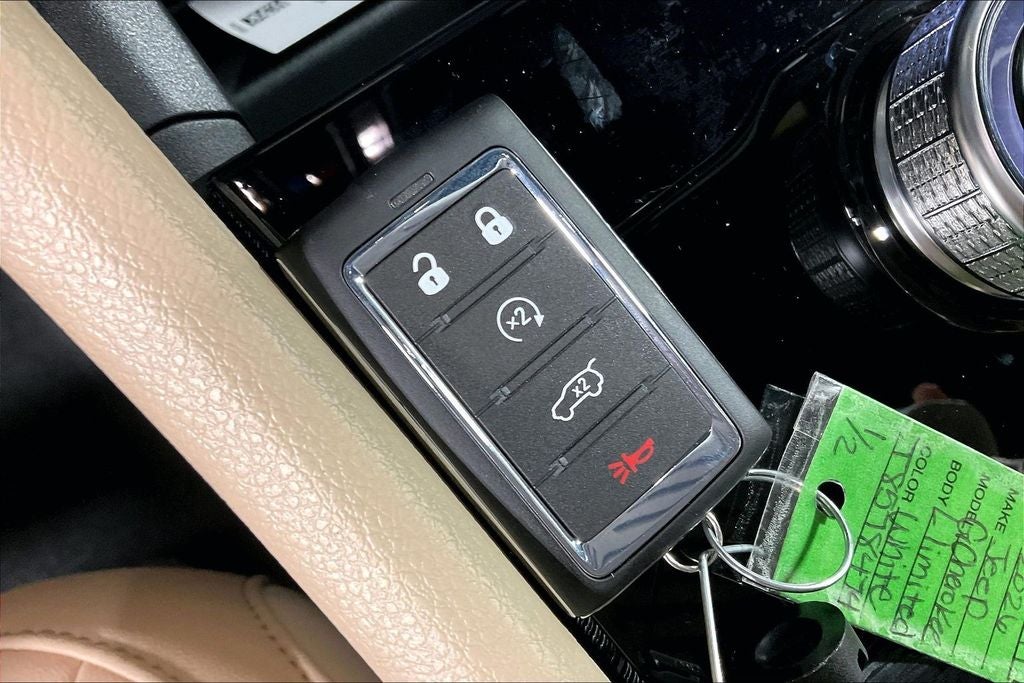 2026 Jeep Grand Cherokee GRAND CHEROKEE L LIMITED 4X2