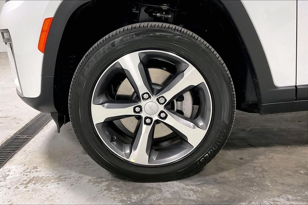 2026 Jeep Grand Cherokee GRAND CHEROKEE L LIMITED 4X2