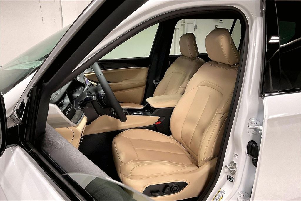 2026 Jeep Grand Cherokee GRAND CHEROKEE L LIMITED 4X2