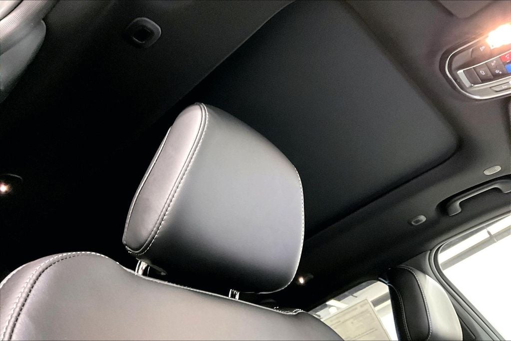 2026 Jeep Grand Cherokee GRAND CHEROKEE L LIMITED 4X2