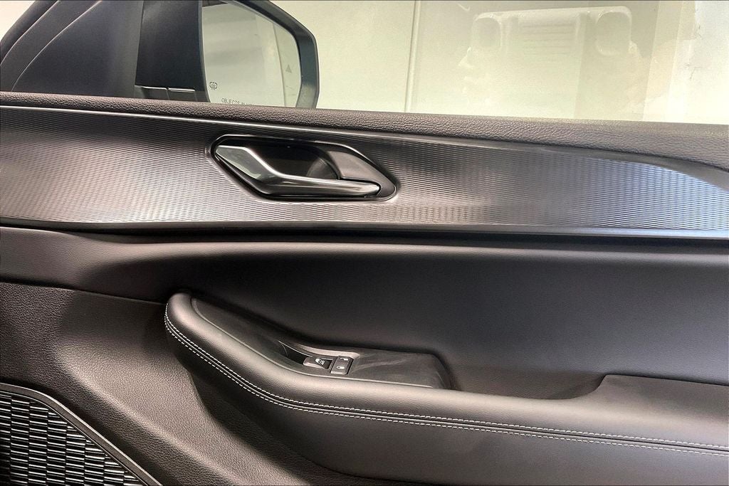 2025 Jeep Grand Cherokee GRAND CHEROKEE L LAREDO X 4X4