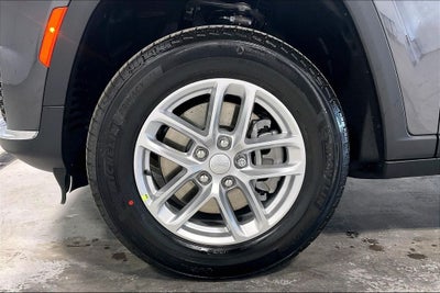 2025 Jeep Grand Cherokee GRAND CHEROKEE L LAREDO X 4X4