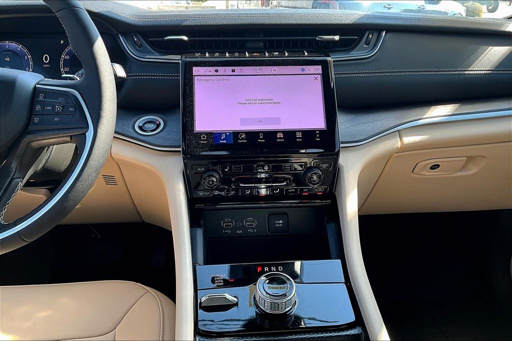 2025 Jeep Grand Cherokee GRAND CHEROKEE L LIMITED 4X4