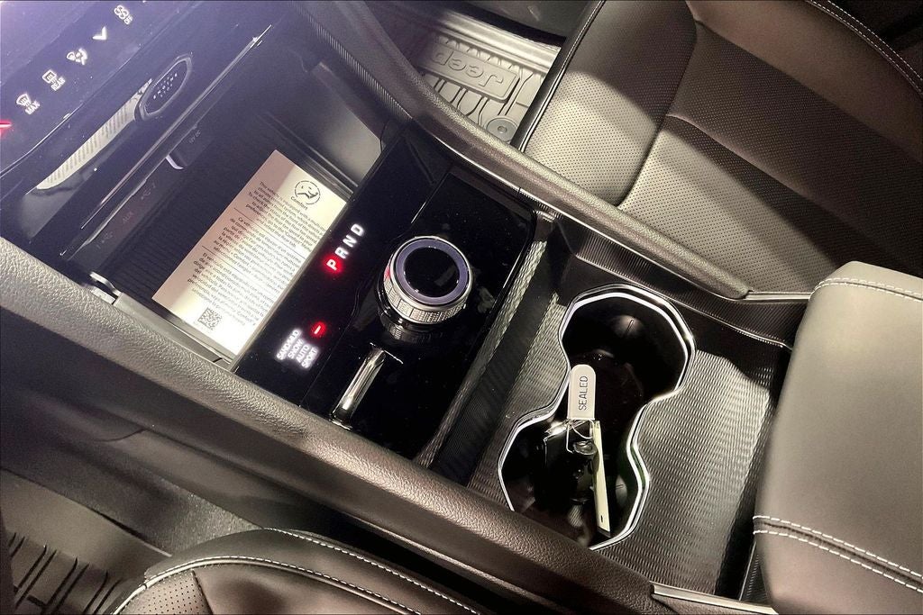 2026 Jeep Grand Cherokee GRAND CHEROKEE L LIMITED RESERVE 4X4