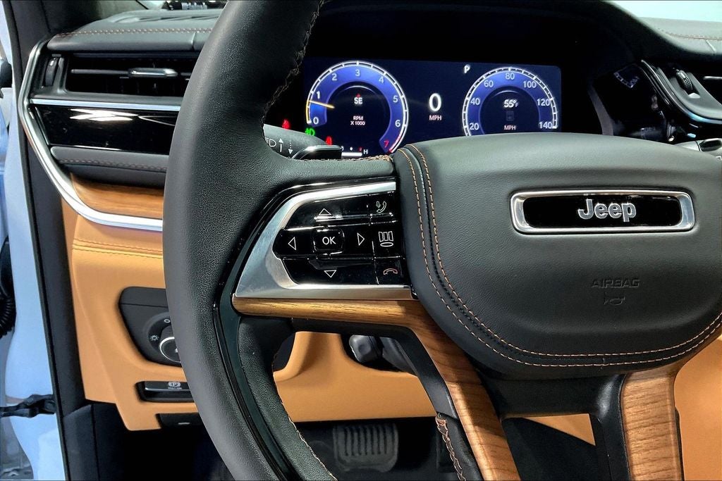 2025 Jeep Grand Cherokee GRAND CHEROKEE L SUMMIT RESERVE 4X4