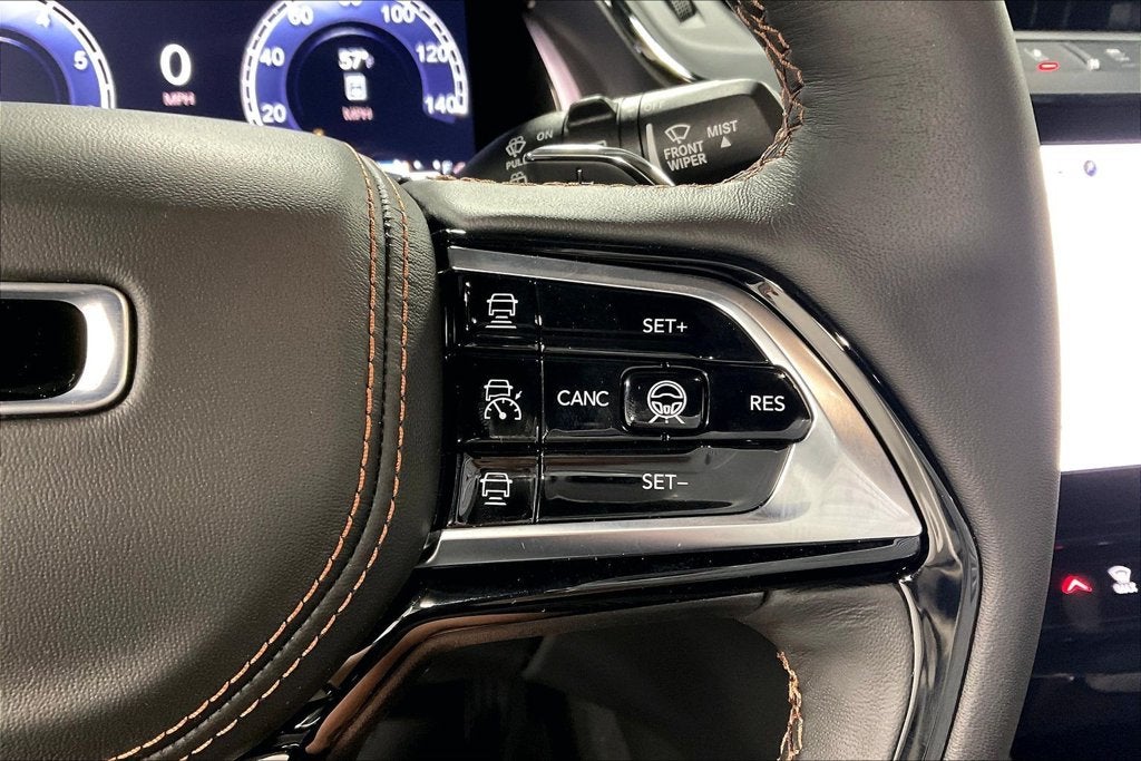 2027 Jeep Grand Cherokee GRAND CHEROKEE L SUMMIT 4X4