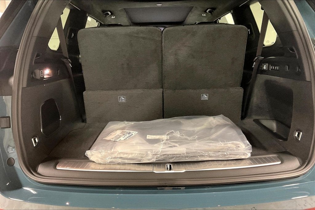 2027 Jeep Grand Cherokee GRAND CHEROKEE L SUMMIT 4X4