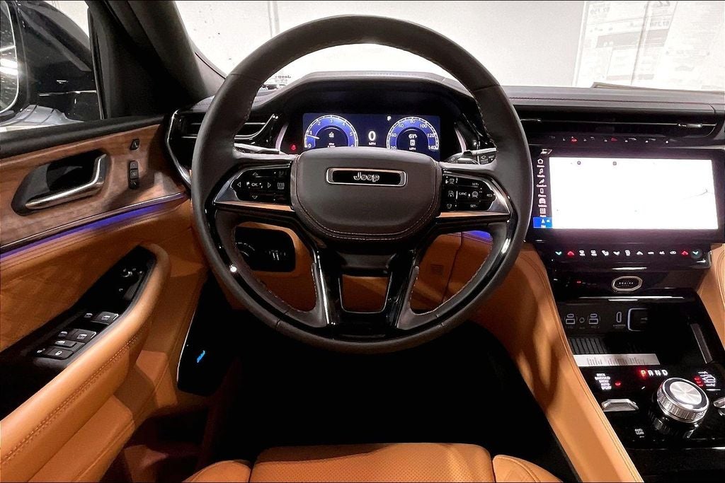 2026 Jeep Grand Cherokee GRAND CHEROKEE L SUMMIT 4X4