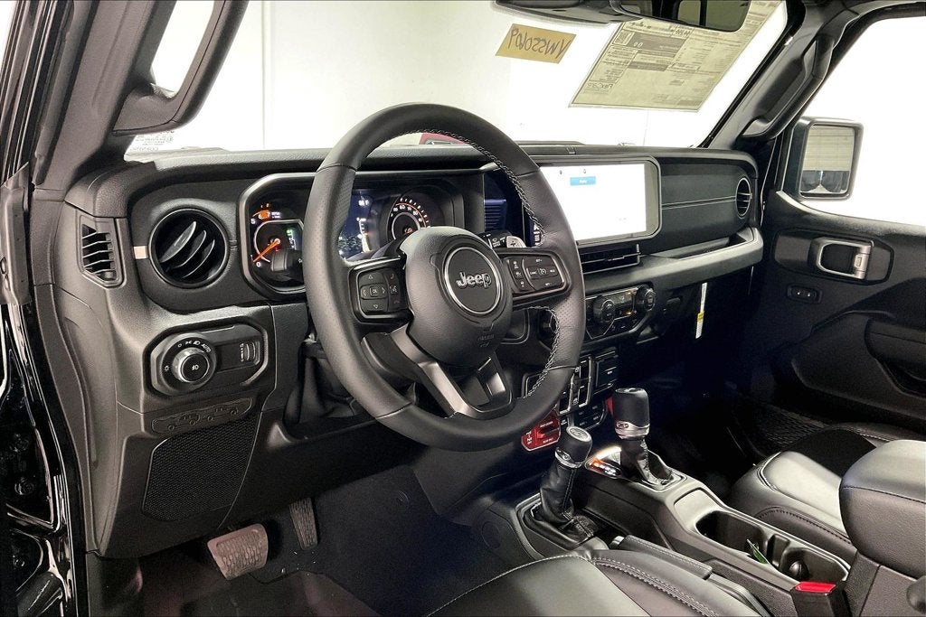 2027 Jeep Wrangler WRANGLER 4-DOOR MOAB