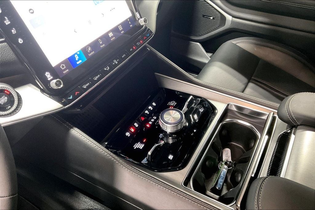 2026 Jeep Grand Wagoneer GRAND WAGONEER UPLAND 4X4