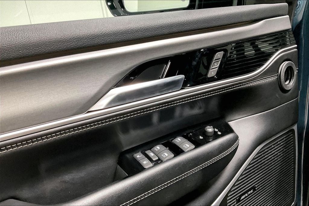 2026 Jeep Grand Wagoneer GRAND WAGONEER UPLAND 4X4