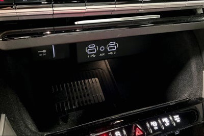 2026 Jeep Grand Wagoneer GRAND WAGONEER UPLAND 4X4