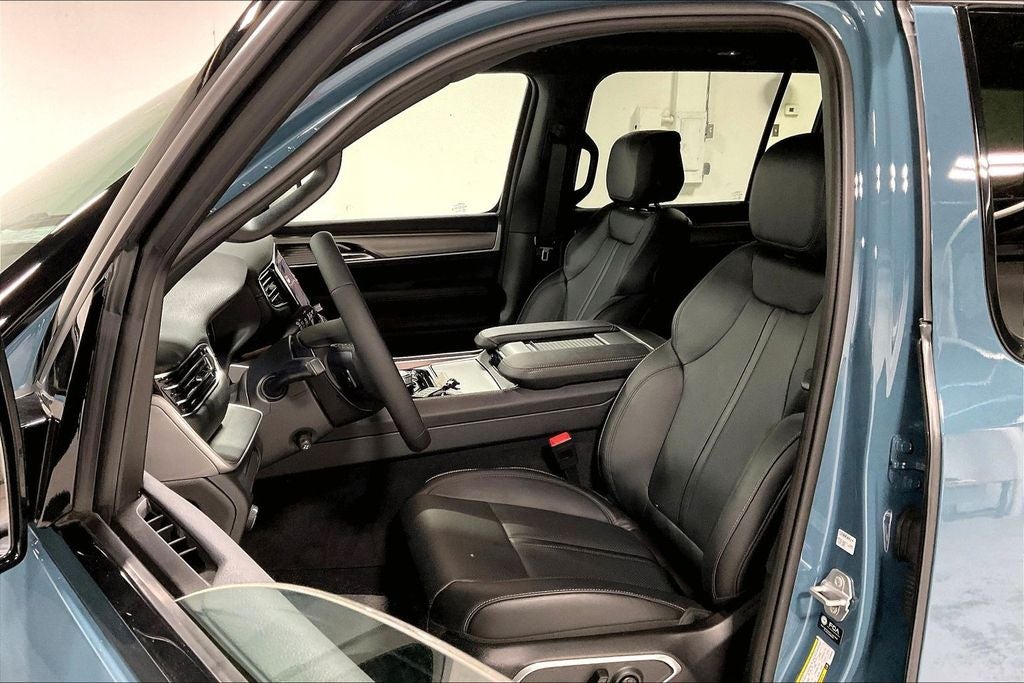 2026 Jeep Grand Wagoneer GRAND WAGONEER UPLAND 4X4