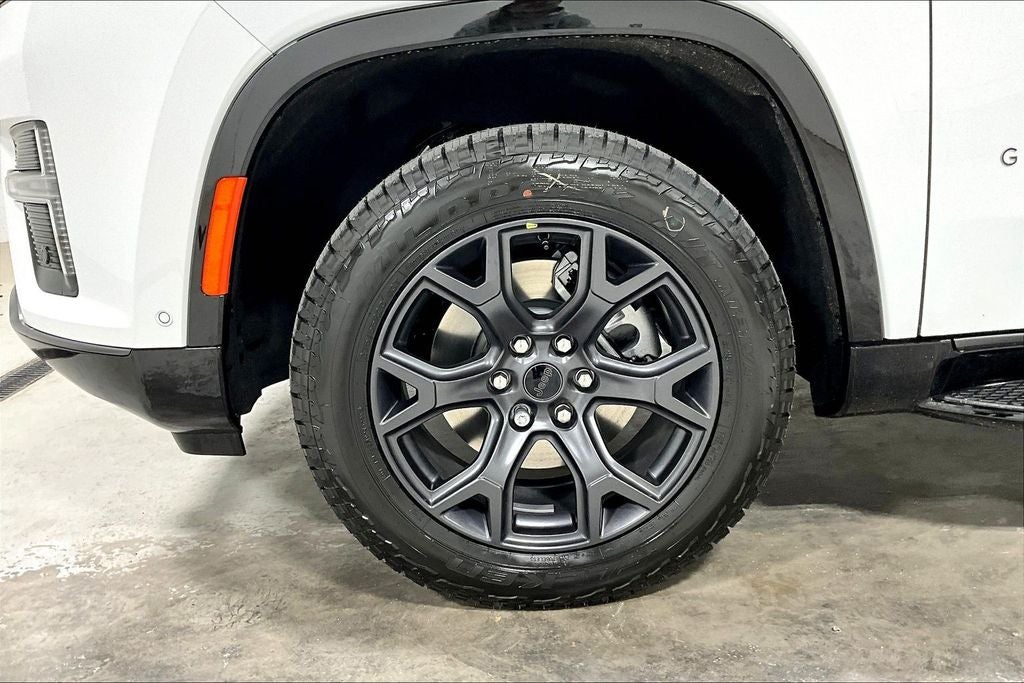 2026 Jeep Grand Wagoneer GRAND WAGONEER UPLAND 4X4