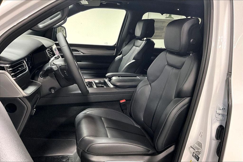 2026 Jeep Grand Wagoneer GRAND WAGONEER LIMITED RESERVE 4X4