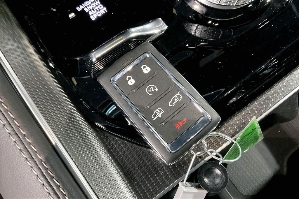 2026 Jeep Grand Wagoneer GRAND WAGONEER SUMMIT OBSIDIAN 4X4