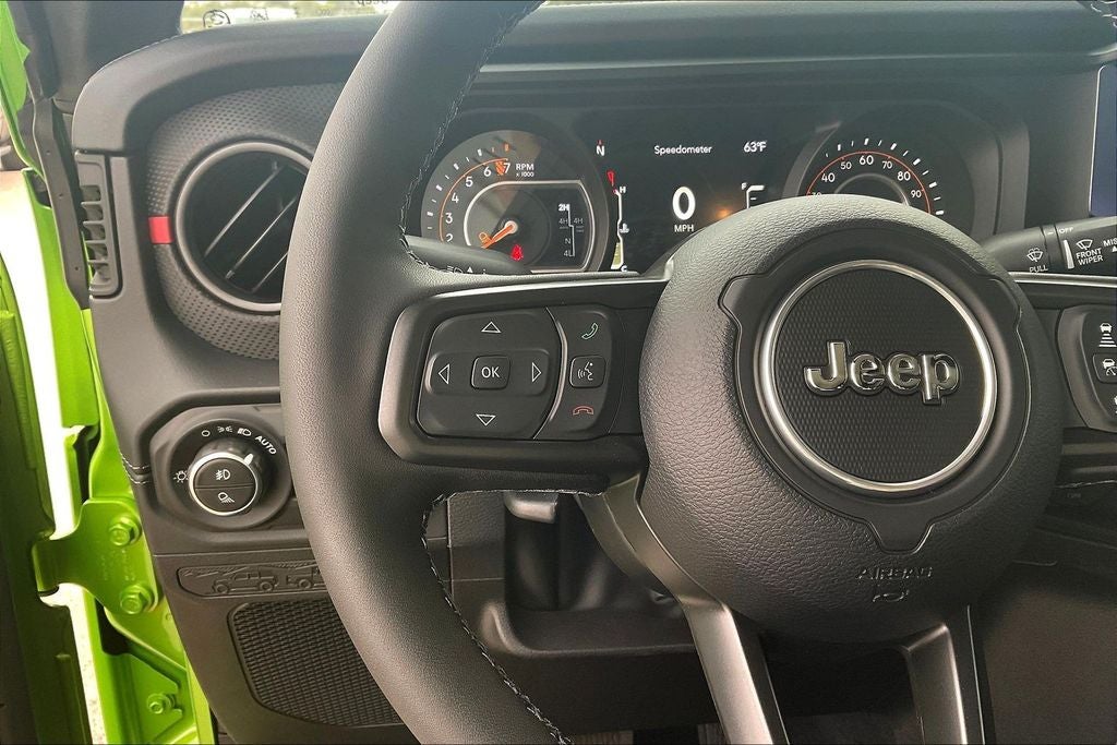 2025 Jeep Gladiator GLADIATOR RUBICON X 4X4