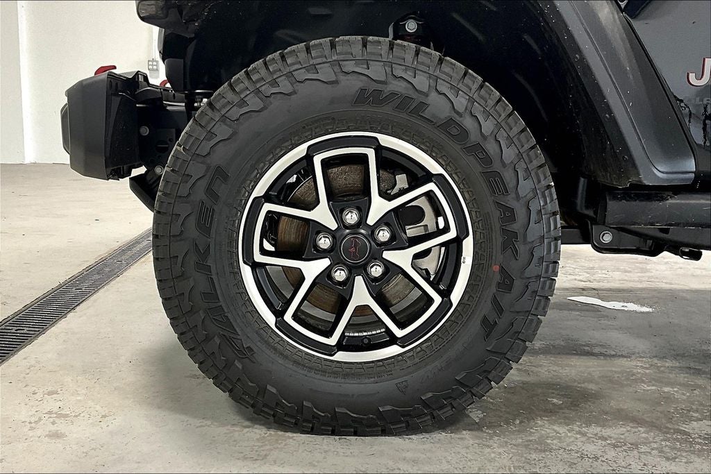 2025 Jeep Gladiator GLADIATOR RUBICON 4X4