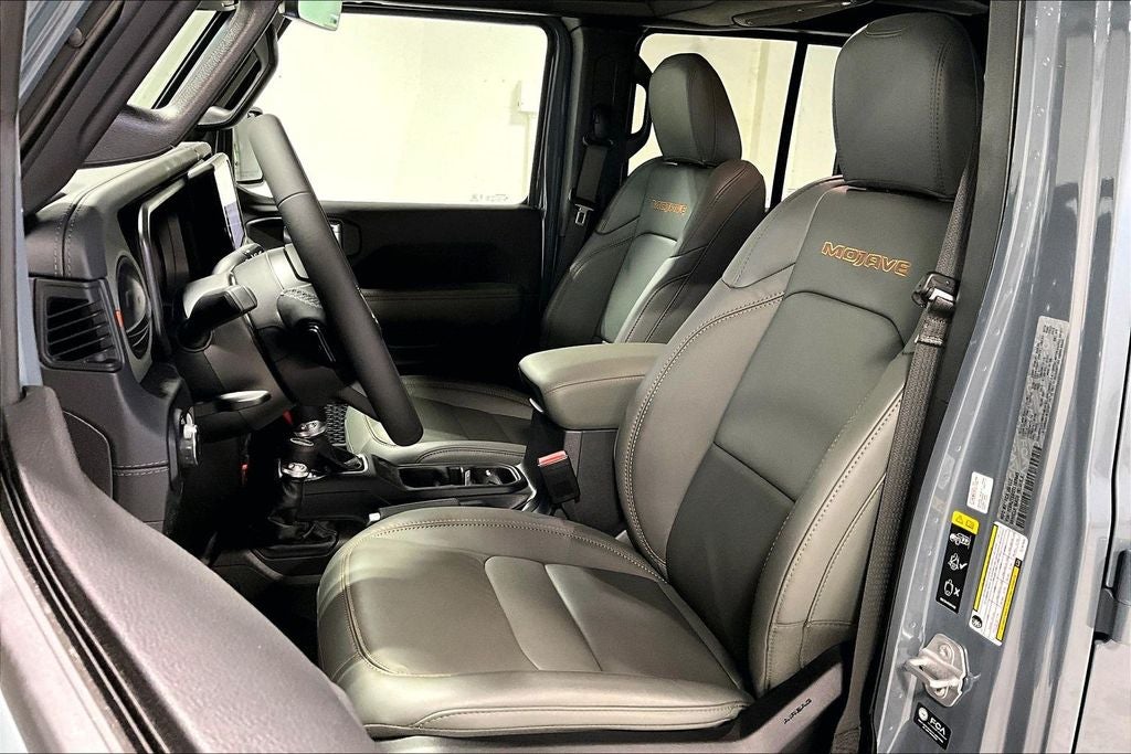 2026 Jeep Gladiator GLADIATOR MOJAVE X 4X4