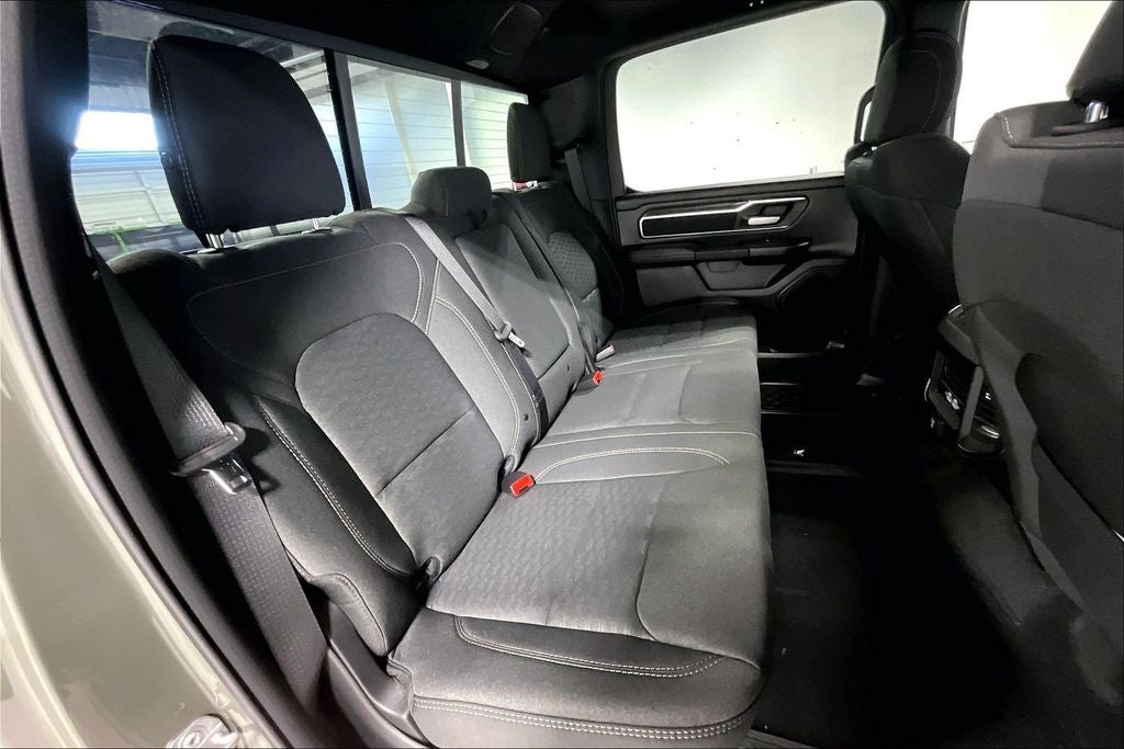 2026 RAM Ram 1500 RAM 1500 LONE STAR CREW CAB 4X2 5'7' BOX