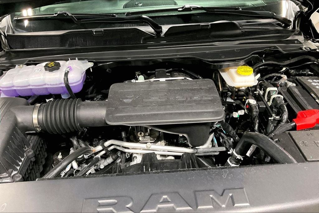 2026 RAM Ram 1500 RAM 1500 EXPRESS CREW CAB 4X4 5'7' BOX