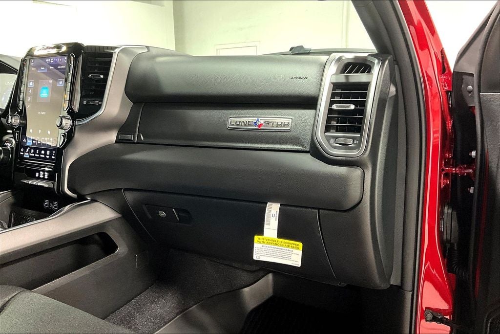 2026 RAM Ram 1500 RAM 1500 LONE STAR CREW CAB 4X4 5'7' BOX