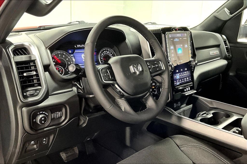 2026 RAM Ram 1500 RAM 1500 LONE STAR CREW CAB 4X4 5'7' BOX