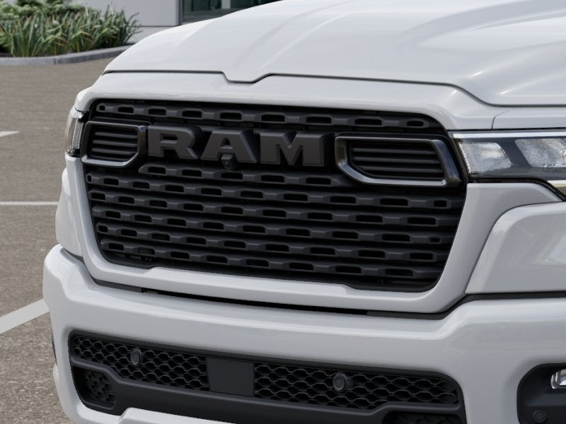 2025 RAM Ram 1500 RAM 1500 LONE STAR CREW CAB 4X4 5'7' BOX